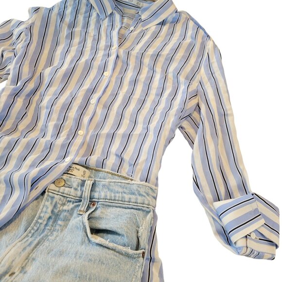 MNG Basics Mango button down striped blouse, size Medium - Picture 4 of 5